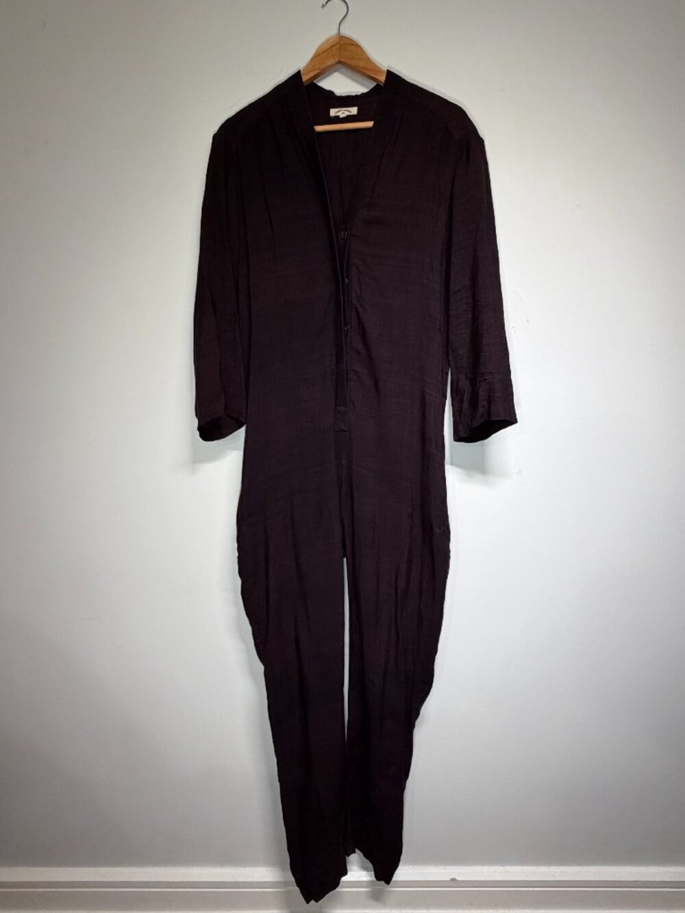 Umber & Ochre Women's Eggplant Purple Linen Long-Sleeve Jumpsuit in Size XS